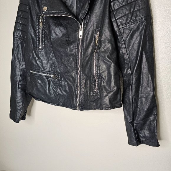 Blank NYC Revolve Size Large Black Faux Leather Moto Biker Jacket Zipper Pockets - Picture 6 of 12